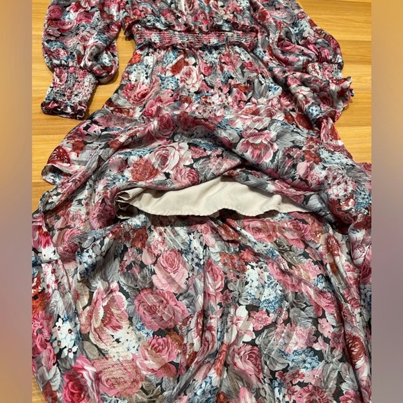 Elliatt Pink Floral Long Sleeve Dress - Picture 10 of 15